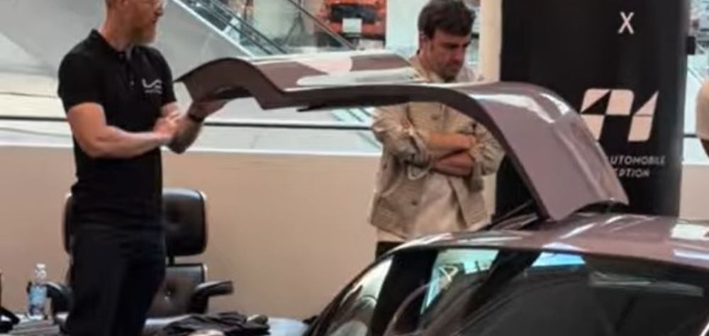 Fernando Alonso découvre notre réalisation